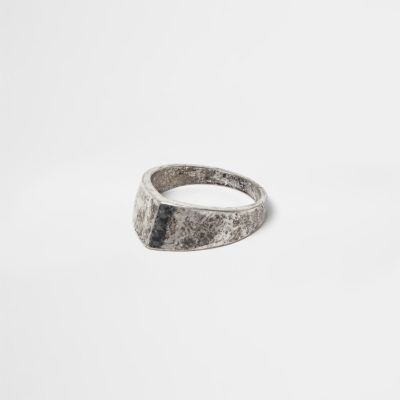 Antique silver tone ring